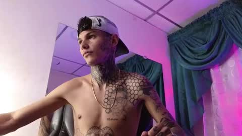 stuart_boy_ online show from 12-13-24, 09:46