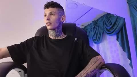 stuart_boy_ online show from 12-31-24, 03:12