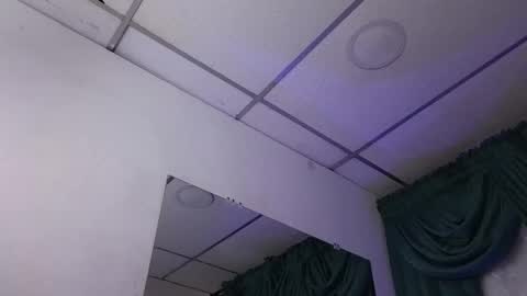 stuart_boy_ online show from 01-06-25, 09:19