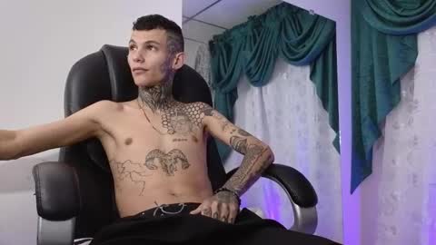 stuart_boy_ online show from 01-13-25, 08:05