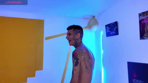 stuart_boy_ online show from 01-31-25, 11:46