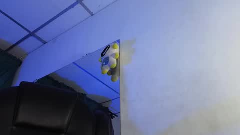 stuart_boy_ online show from 02-23-25, 07:55