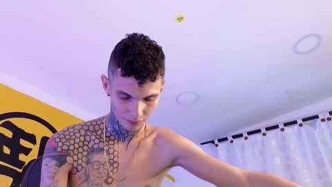 stuart_boy_ online show from 03-02-25, 05:01