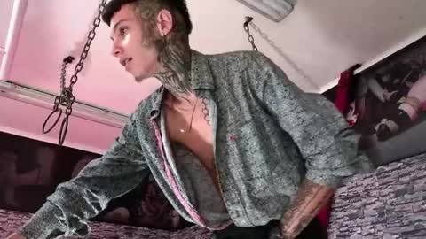 stuart_boy_ online show from 09-21-25, 02:13