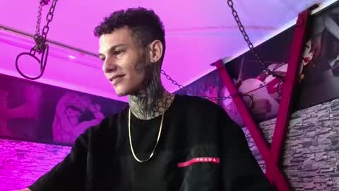 stuart_boy_ online show from 09-30-25, 03:11