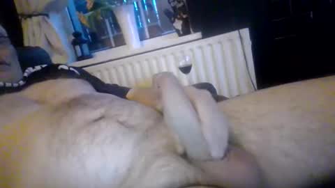 Snapshot of stud_1975 chatting on 01-18-26, 08:18 stud_1975 online show from 01-18-26, 08:18