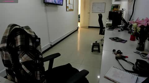 Snapshot of studcb_ chatting on 05-16-26, 02:05 studcb_ online show from 05-16-26, 02:05