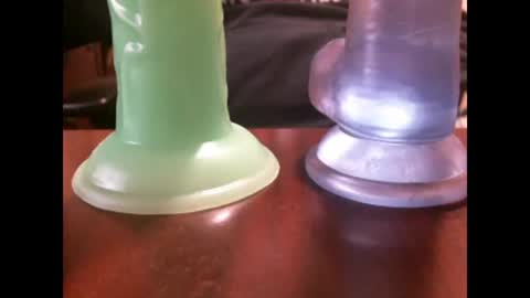 Snapshot of studinto chatting on 03-09-25, 03:43 BadBrad online show from 03-09-25, 03:43