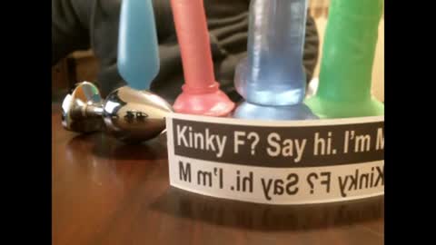 Snapshot of studinto chatting on 03-12-25, 05:46 BadBrad online show from 03-12-25, 05:46