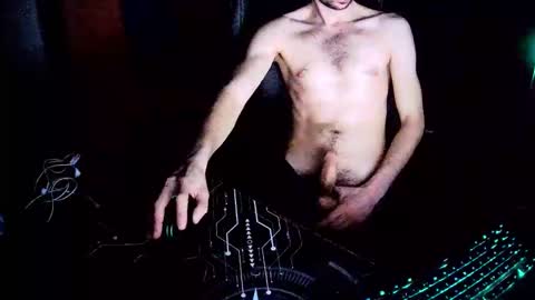 Snapshot of studply7 chatting on 02-19-25, 05:38 studply7 online show from 02-19-25, 05:38