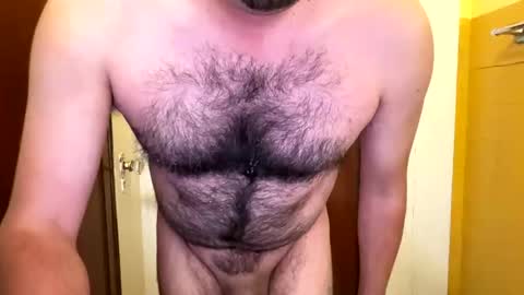 Snapshot of stuffsarecool chatting on 03-16-26, 04:00 Charlie online show from 03-16-26, 04:00