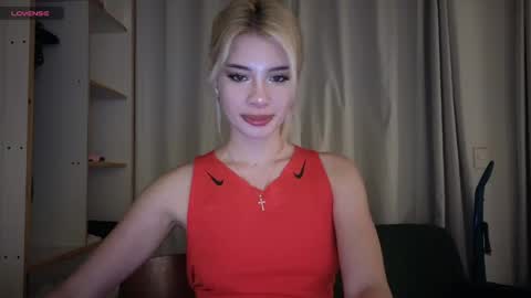 Sofa online show from 04-09-26, 09:53