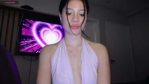 Snapshot of stuirt chatting on 06-06-26, 03:00 Sofa online show from 06-06-26, 03:00
