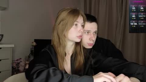 Snapshot of stupidmove chatting on 10-25-25, 09:42 Adam Eva online show from 10-25-25, 09:42