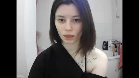 Eva online show from 09-30-25, 04:34