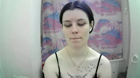 Eva online show from 10-06-25, 02:14