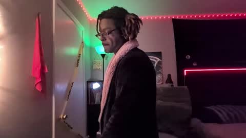 Hot Chocolate online show from 09-23-25, 05:10