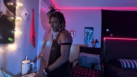 Hot Chocolate online show from 11-29-25, 10:51