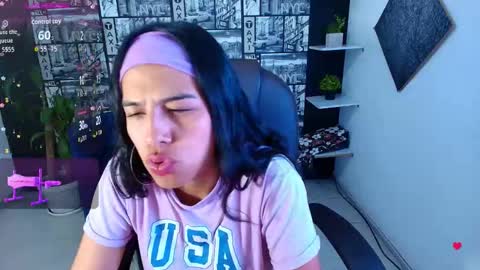 Snapshot of sub_scarlett_ chatting on 12-03-25, 08:40 sub_scarlett_ online show from 12-03-25, 08:40