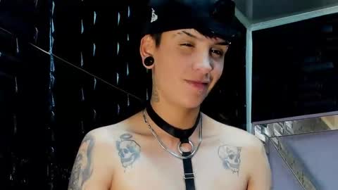 subgirlrs online show from 10-30-25, 12:01