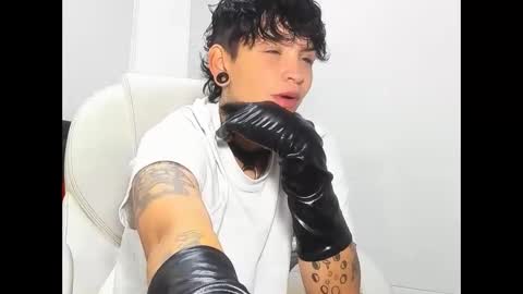 subgirlrs online show from 10-31-25, 03:13