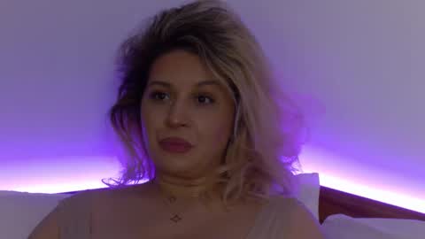 Carla online show from 09-26-25, 07:56