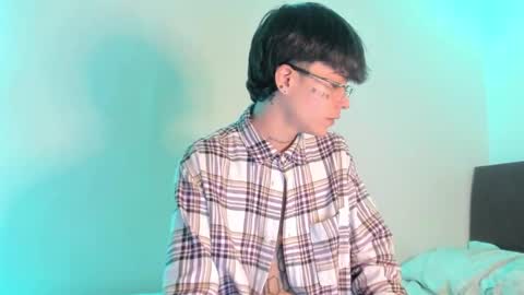 Snapshot of submissive_boyy_ chatting on 12-11-24, 01:39 nico online show from 12-11-24, 01:39