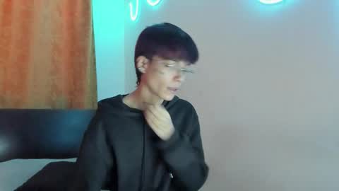 Snapshot of submissive_boyy_ chatting on 01-14-26, 02:55 nico online show from 01-14-26, 02:55