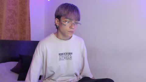 Snapshot of submissive_boyy_ chatting on 03-07-26, 10:40 nico online show from 03-07-26, 10:40