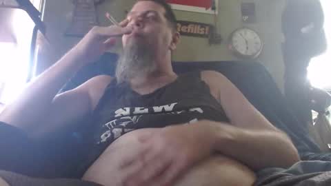 I aint your daddy call me Sir if you must call me anything online show from 11-18-25, 05:28