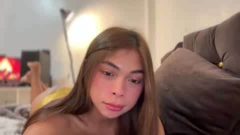 Snapshot of suckablechick chatting on 01-15-26, 08:30 Marry online show from 01-15-26, 08:30