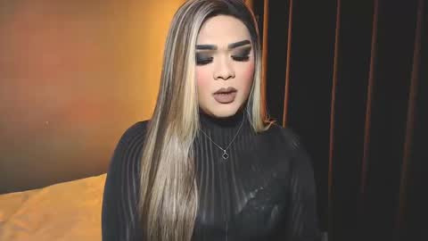 Snapshot of suckablecockoffreya chatting on 12-08-24, 06:17 JADE ELYSE online show from 12-08-24, 06:17