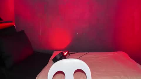 JADE ELYSE online show from 01-11-26, 05:07