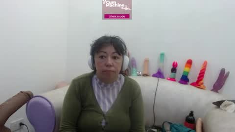 Sucky  online show from 04-06-26, 12:28