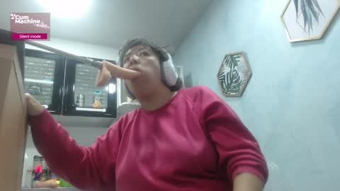 Sucky  online show from 04-19-26, 12:04