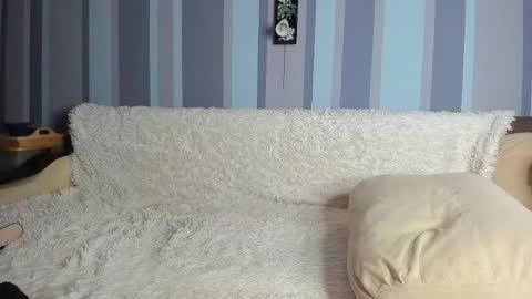 Kat Martinez online show from 11-24-25, 11:43