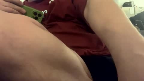 Snapshot of suckm3dry07 chatting on 01-14-25, 12:43 suckm3dry07 online show from 01-14-25, 12:43