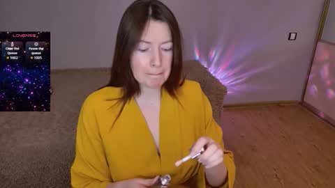 Snapshot of sugar_desire chatting on 10-05-25, 08:40 Instagram faroffland online show from 10-05-25, 08:40