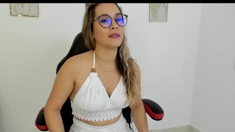 sugar_milff online show from 01-23-25, 01:56