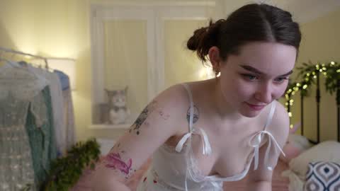 Rikki online show from 02-06-25, 08:23