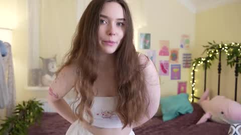 Rikki online show from 02-20-25, 06:13