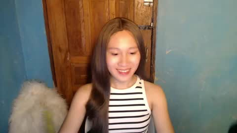 Snapshot of sugar_plum143 chatting on 07-28-26, 08:43 CRISSA online show from 07-28-26, 08:43