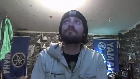 Snapshot of sugarbush696 chatting on 02-19-25, 06:44 Sugarbush696 online show from 02-19-25, 06:44