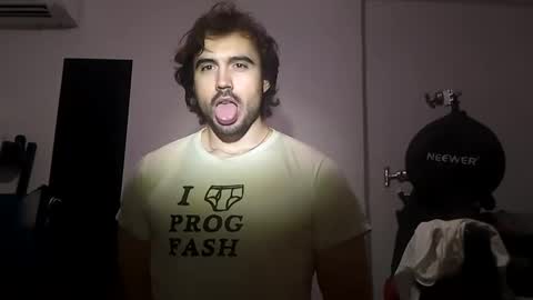 Sugar online show from 09-23-25, 11:41