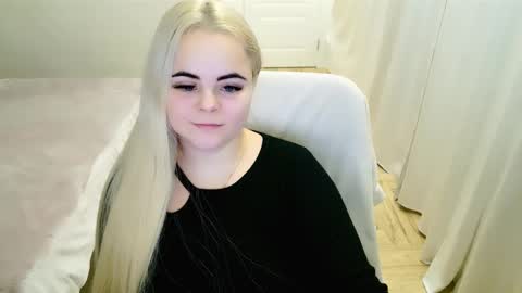 Snapshot of sugarkissx chatting on 03-01-25, 04:15 sugarkissx online show from 03-01-25, 04:15