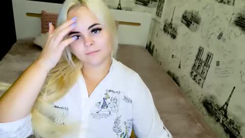 Snapshot of sugarkissx chatting on 09-13-25, 05:46 sugarkissx online show from 09-13-25, 05:46