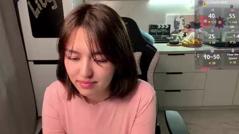 Lilly online show from 06-20-26, 07:27
