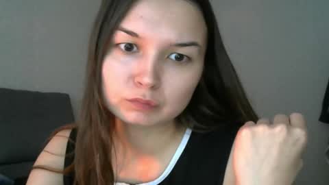 Snapshot of sugarrbell chatting on 09-16-25, 02:56 Bell online show from 09-16-25, 02:56