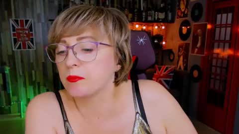 Vivien online show from 11-03-25, 01:01