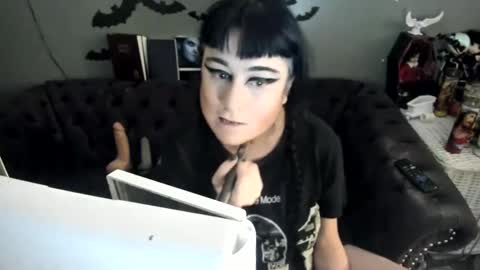 Sugary online show from 09-16-25, 12:55